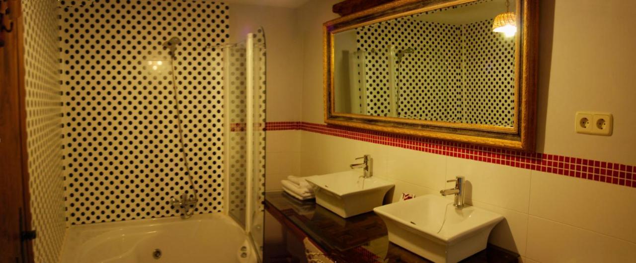 La Noguera De Socasa Guest House Romancos Eksteriør bilde